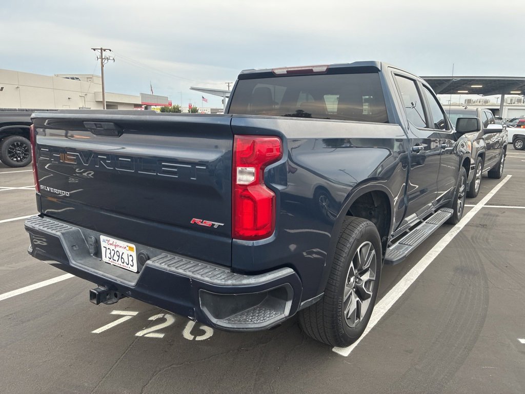 2019 Chevrolet Silverado 1500 RST photo 2