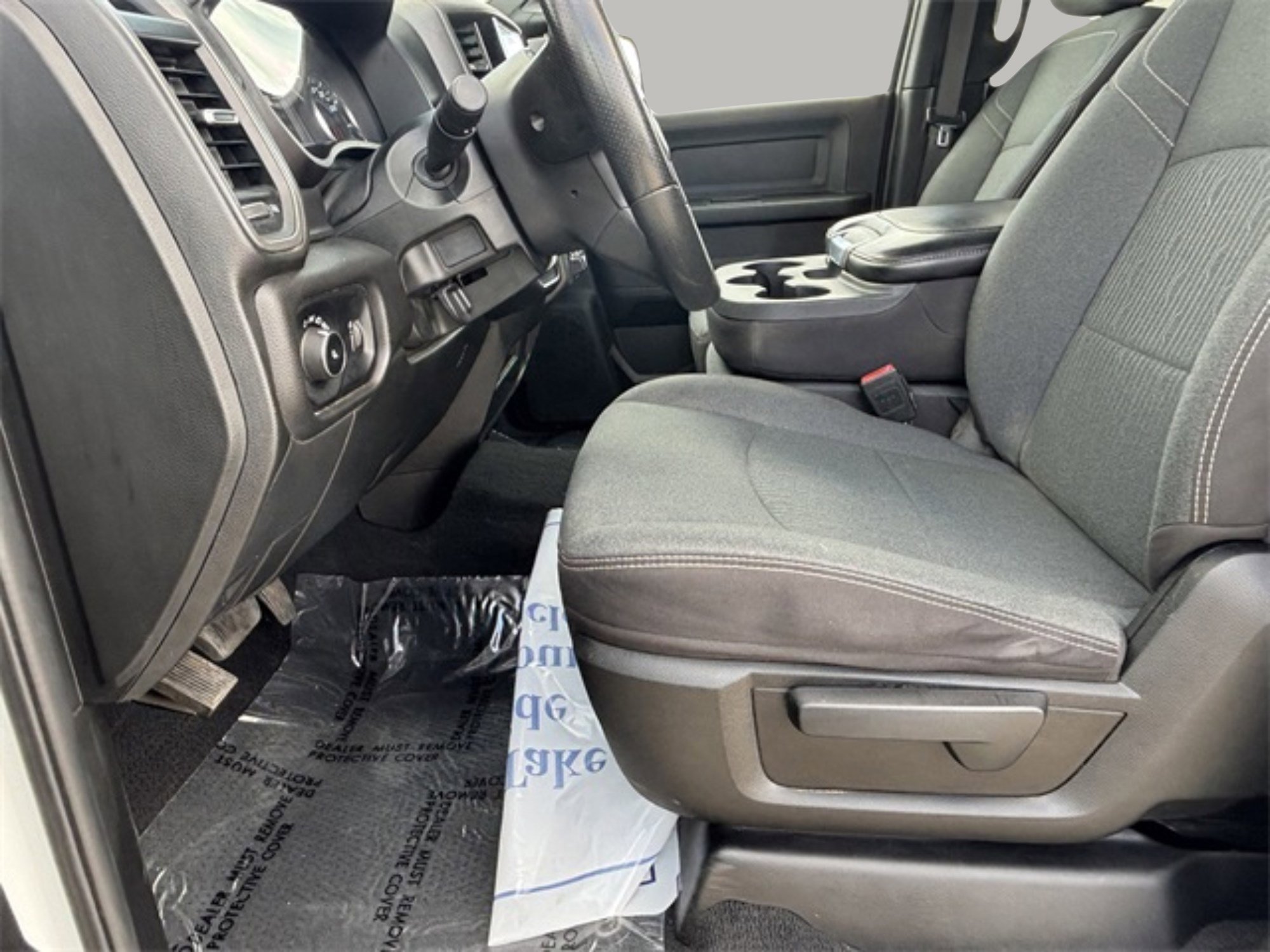 2022 Ram 2500 Tradesman photo 12