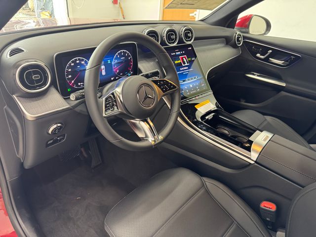 2025 Mercedes Benz GLC 300 photo 34