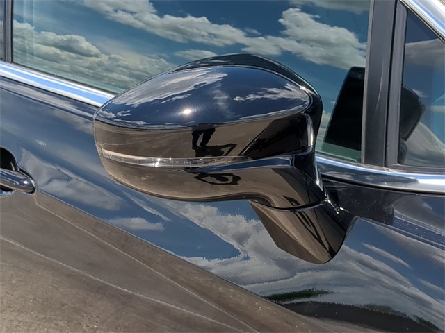 2026 Chrysler Voyager LX photo 10