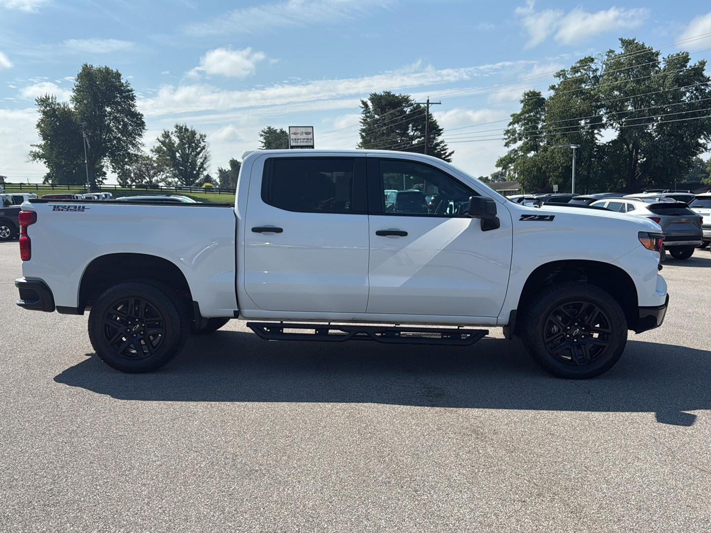 2024 Chevrolet Silverado 1500 Custom Trail Boss photo 4