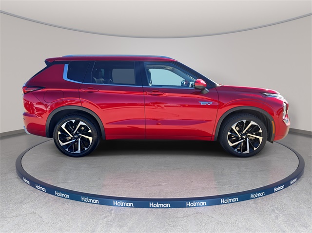 2024 Mitsubishi Outlander PHEV SEL photo 4