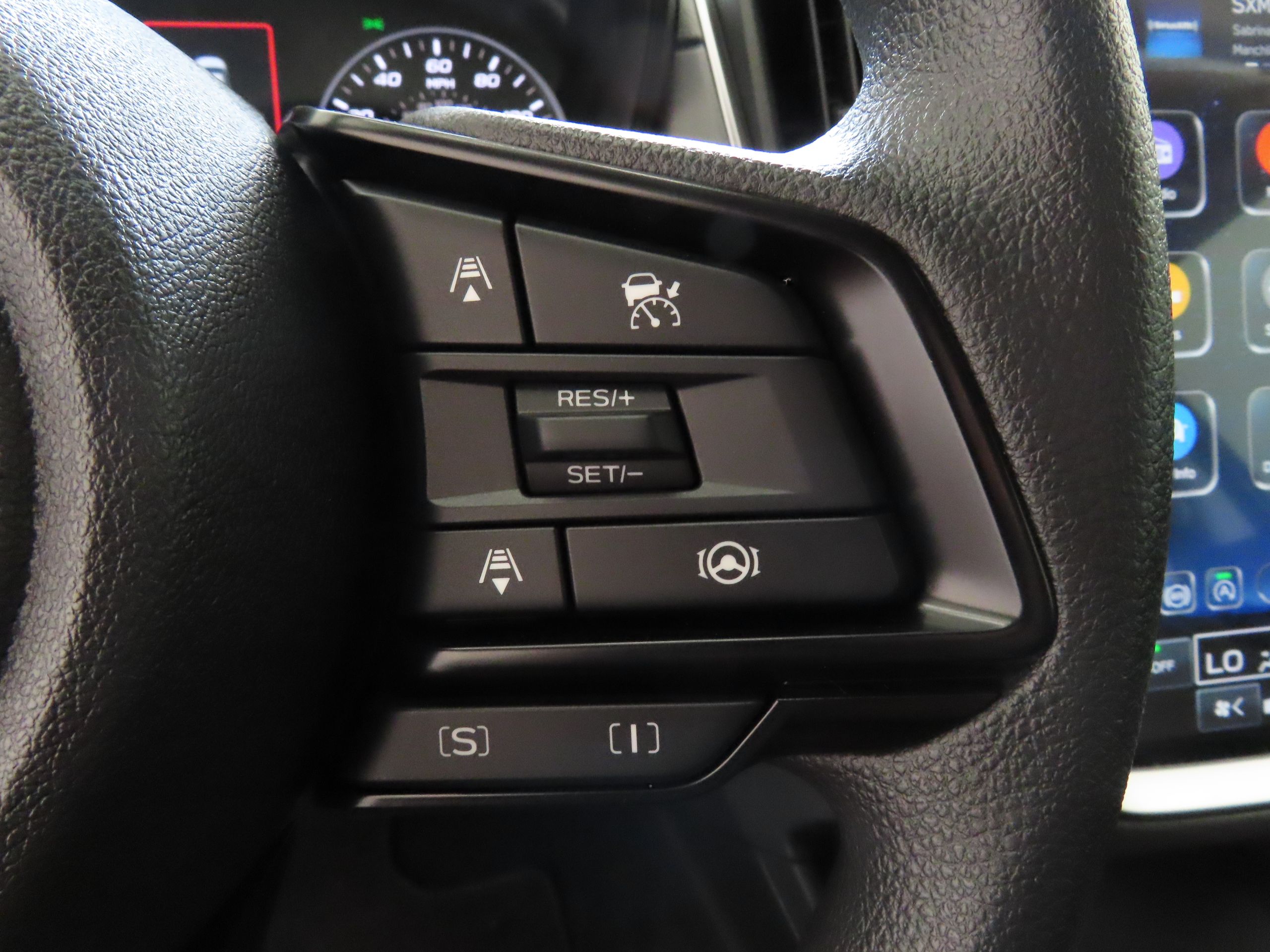 2025 Subaru Crosstrek Premium photo 12