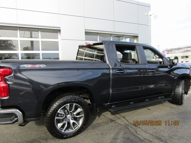 Image of Pre-Owned 2024 Chevrolet Silverado 1500 LT 4D Crew Cab 4WD