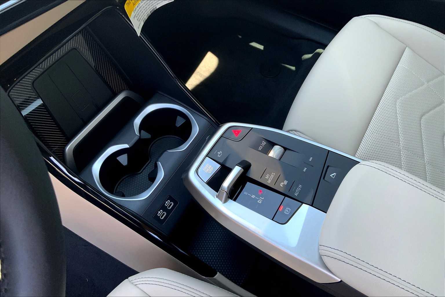 2025 Bmw X1 XDrive28i photo 4