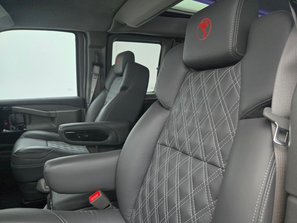 2023 Gmc Savana 2500 Cargo photo 13