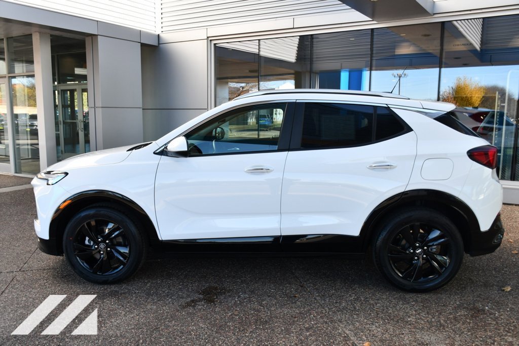 2024 Buick Encore GX Sport Touring photo 3