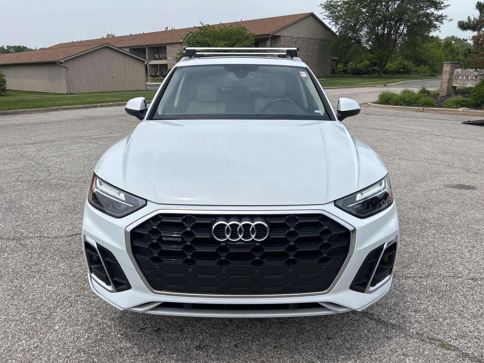 2024 Audi Q5 45 S line Premium photo 3
