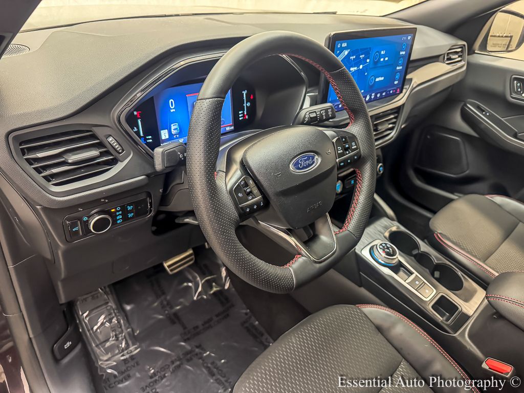 2023 FORD ESCAPE - Image 10