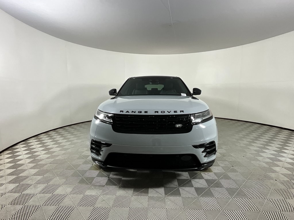 2026 Land Rover Range Rover Velar SE photo 8