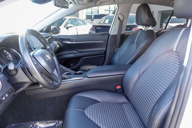 2023 Toyota Camry SE photo 11