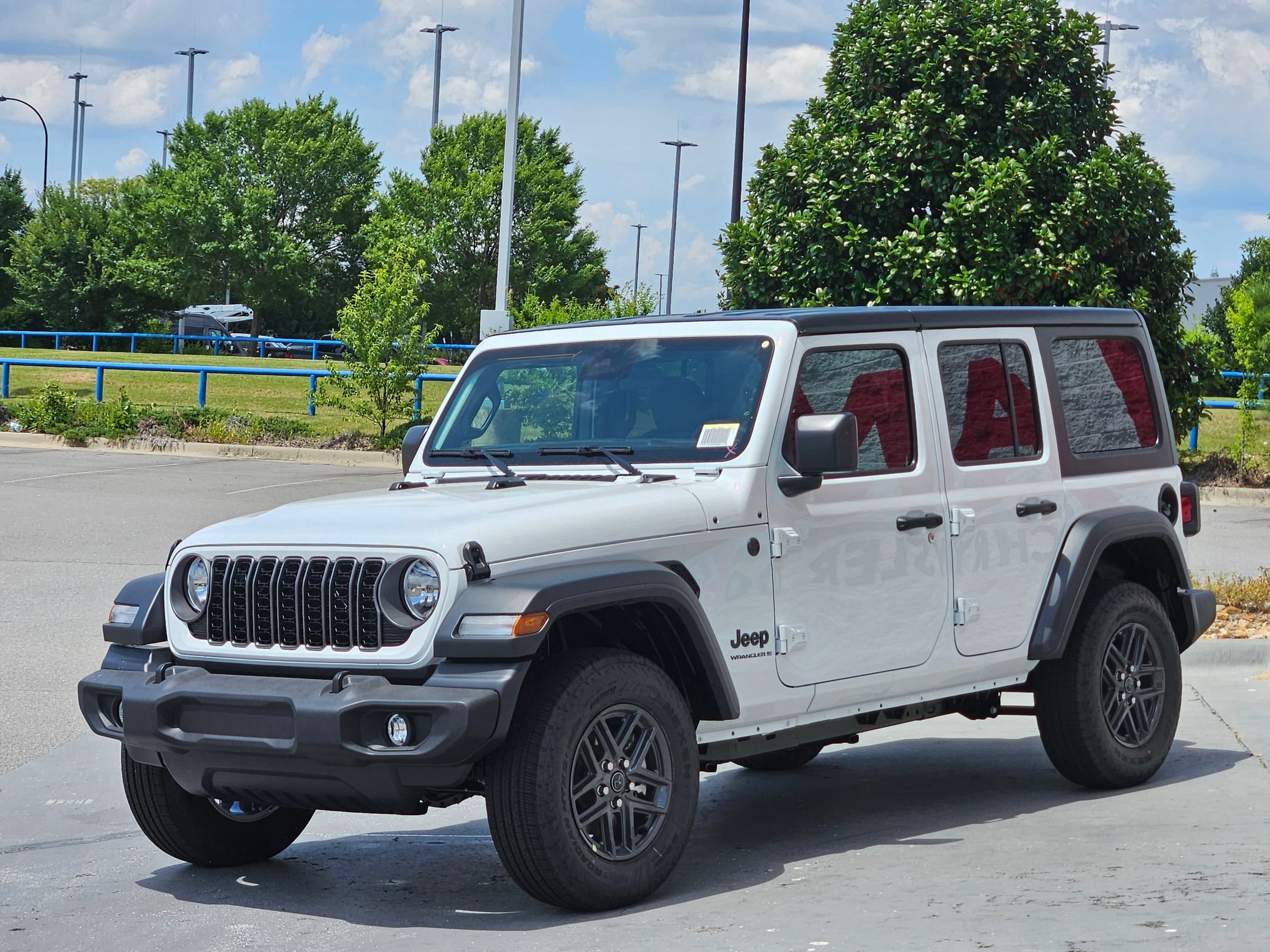 2025 Jeep Wrangler Sport S photo 3