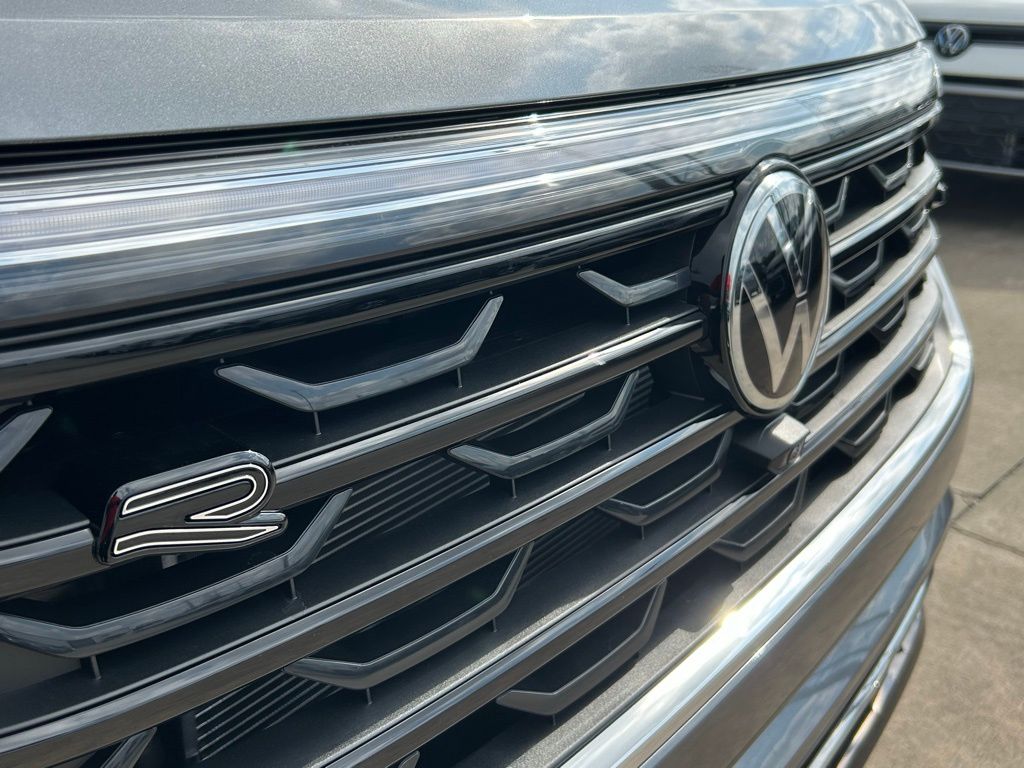 2025 Volkswagen Atlas SEL Premium R-Line photo 20