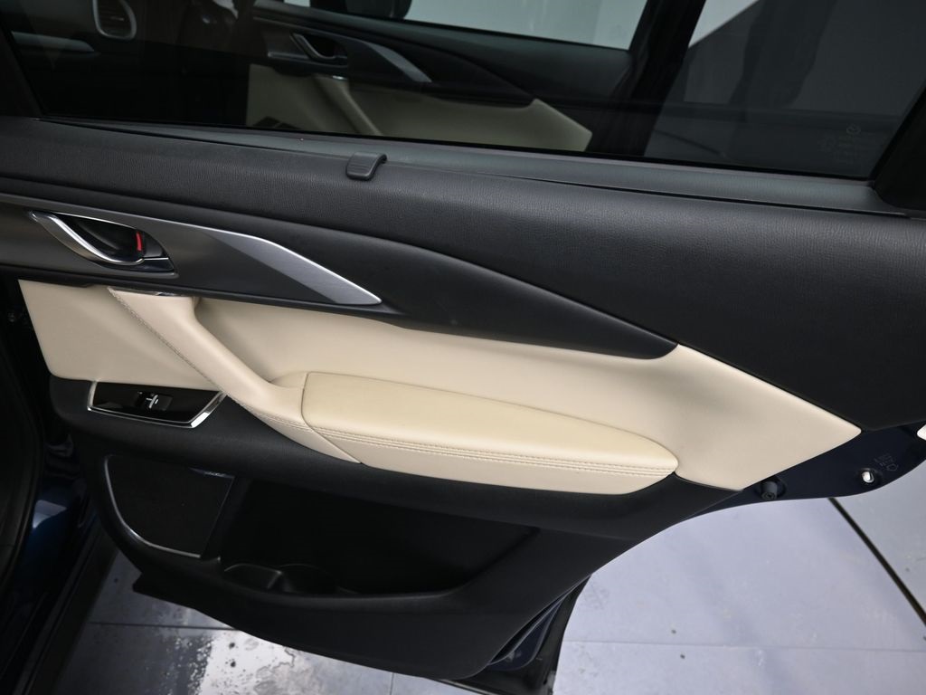 2018 Mazda CX-9 Grand Touring photo 29