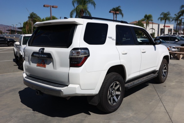 2024 Toyota 4Runner TRD Off-Road photo 3