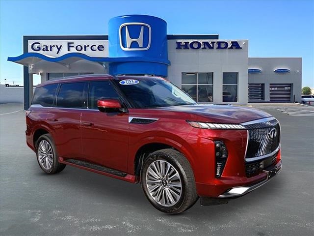 2025 INFINITI QX80 Luxe 4WD's photo