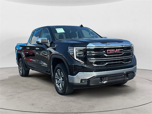 2024 GMC Sierra 1500 SLT's photo