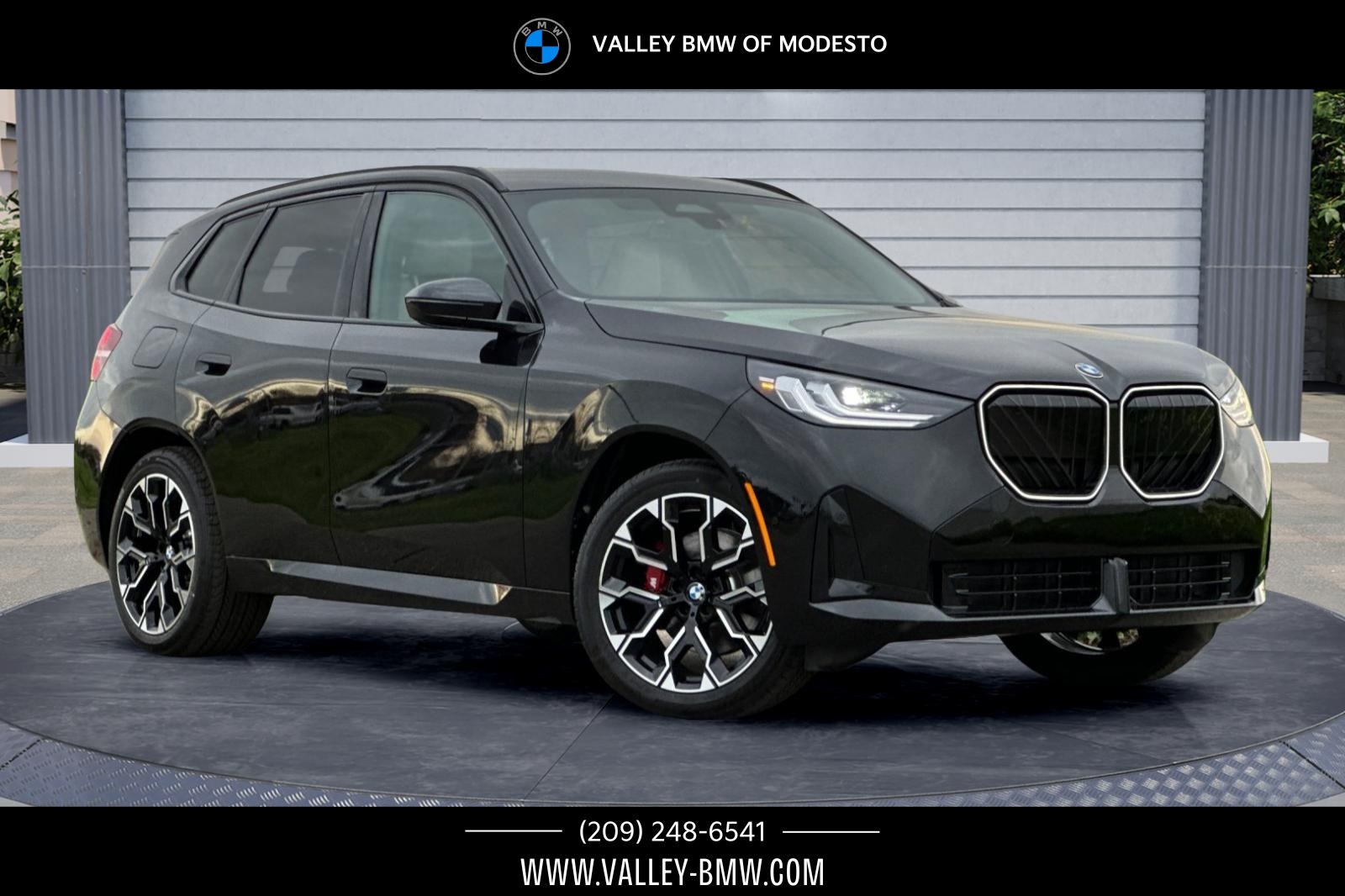 2026 BMW X3 30's photo