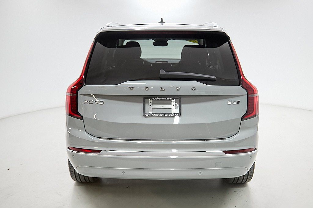 2026 VOLVO XC90 - Image 7