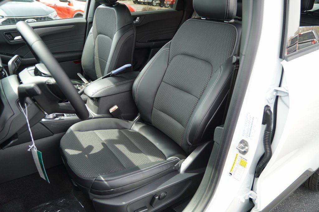 2024 Ford Escape SEL Plug-In Hybrid photo 10