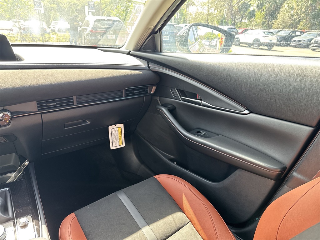 2024 Mazda CX-30 2.5 Turbo Carbon photo 14
