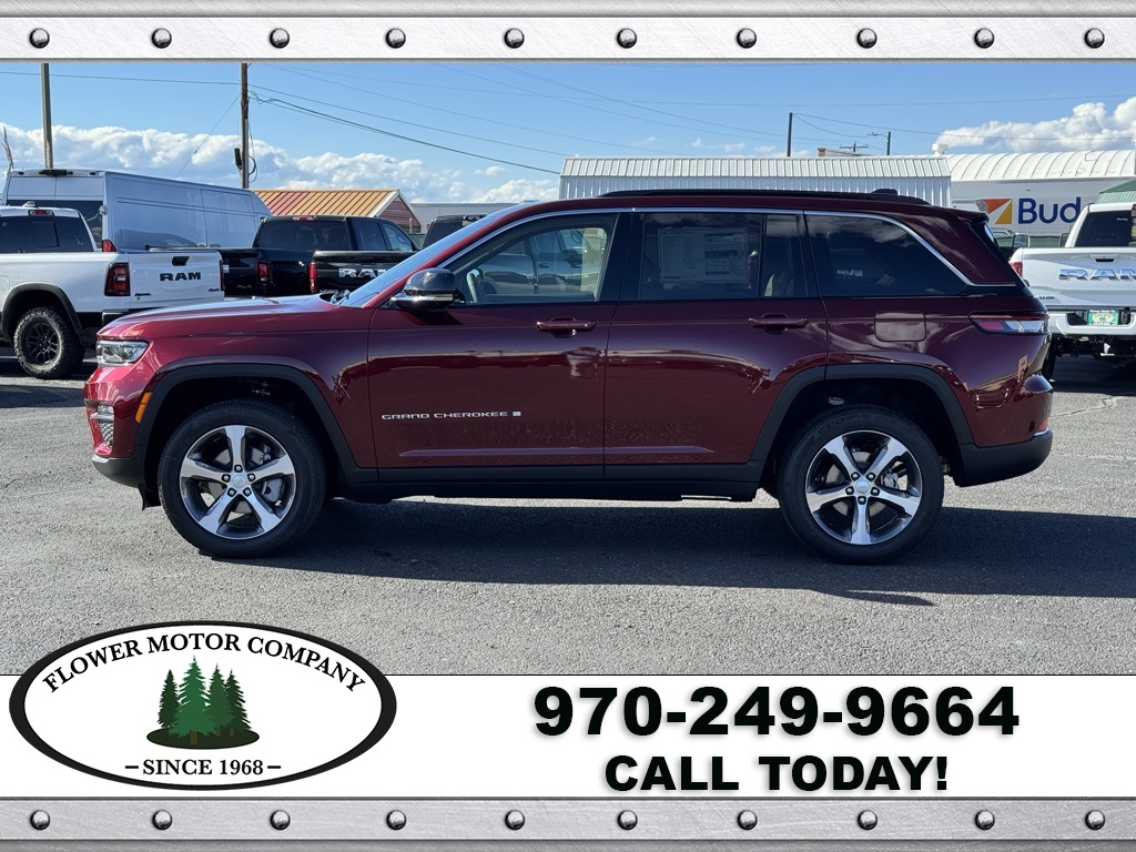 2025 Jeep Grand Cherokee Limited photo 4