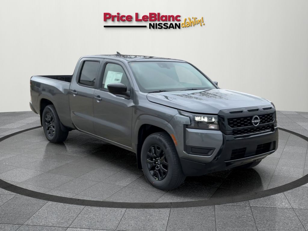 2026 Nissan Frontier SV's photo