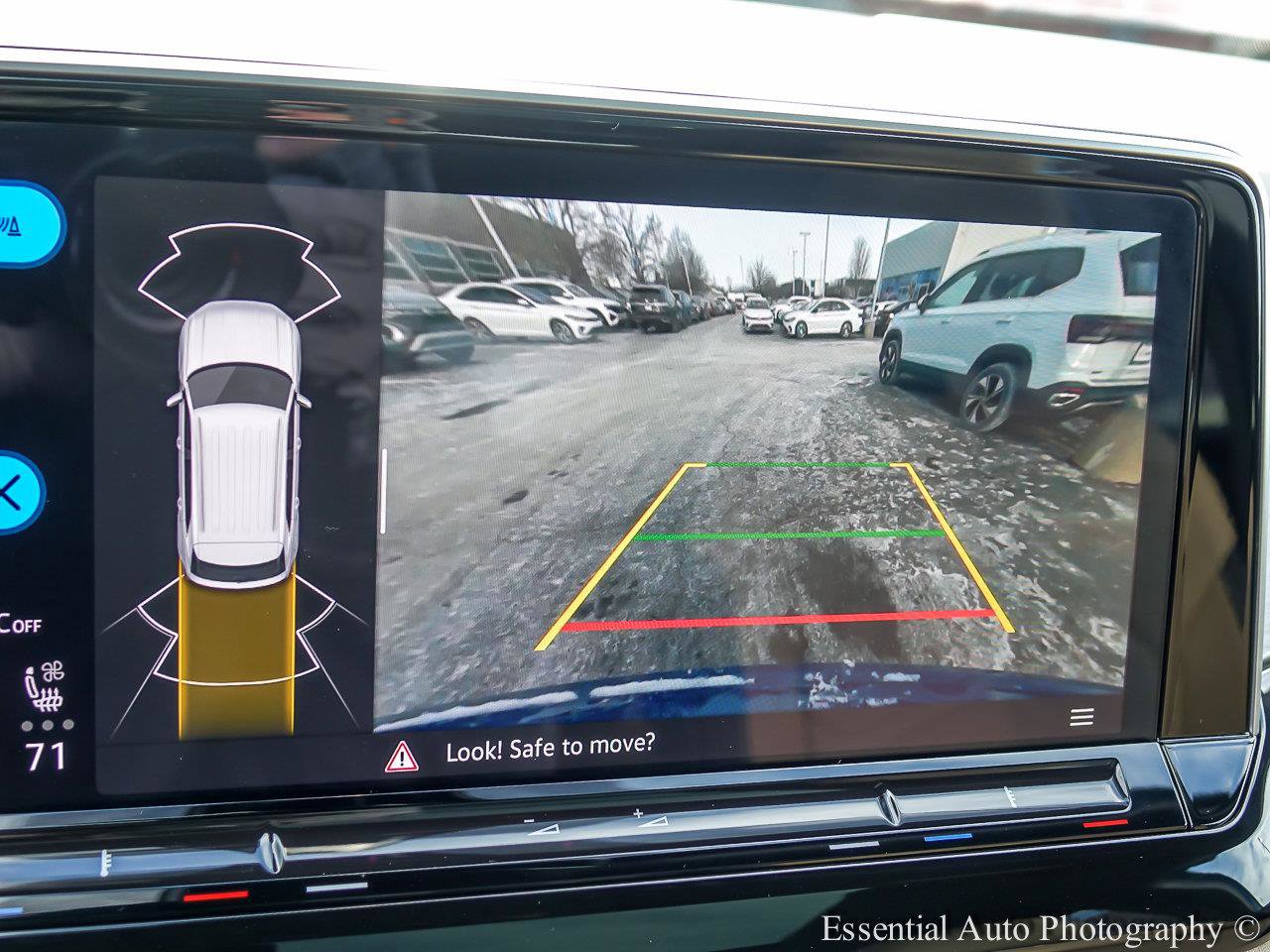 2025 VOLKSWAGEN ATLAS CROSS SPORT - Image 14