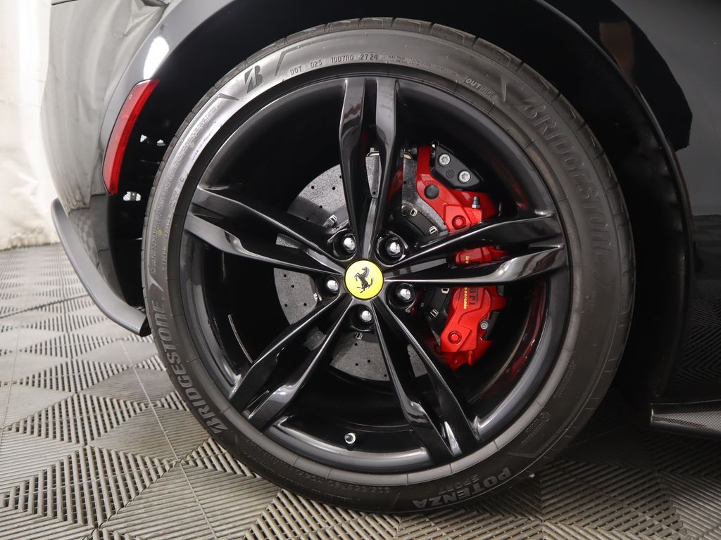 2025 Ferrari 296 GTB photo 24