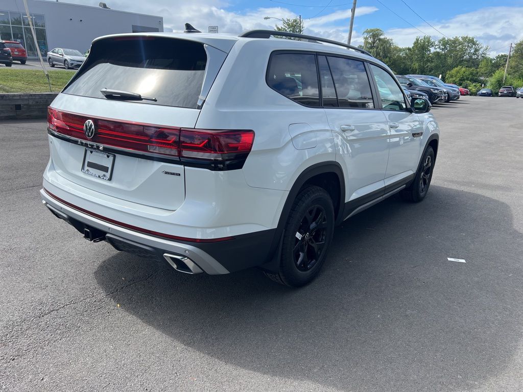 2026 Volkswagen Atlas Peak Edition SE photo 6