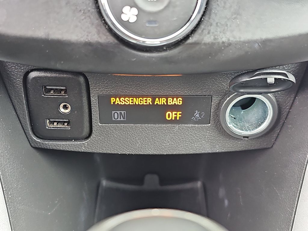 2022 Chevrolet Trax LS photo 24