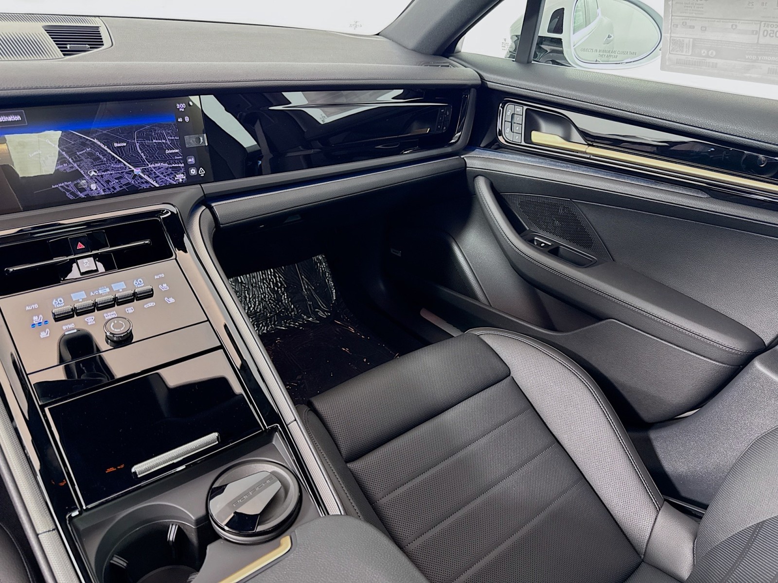 2025 Porsche Panamera 4 photo 22