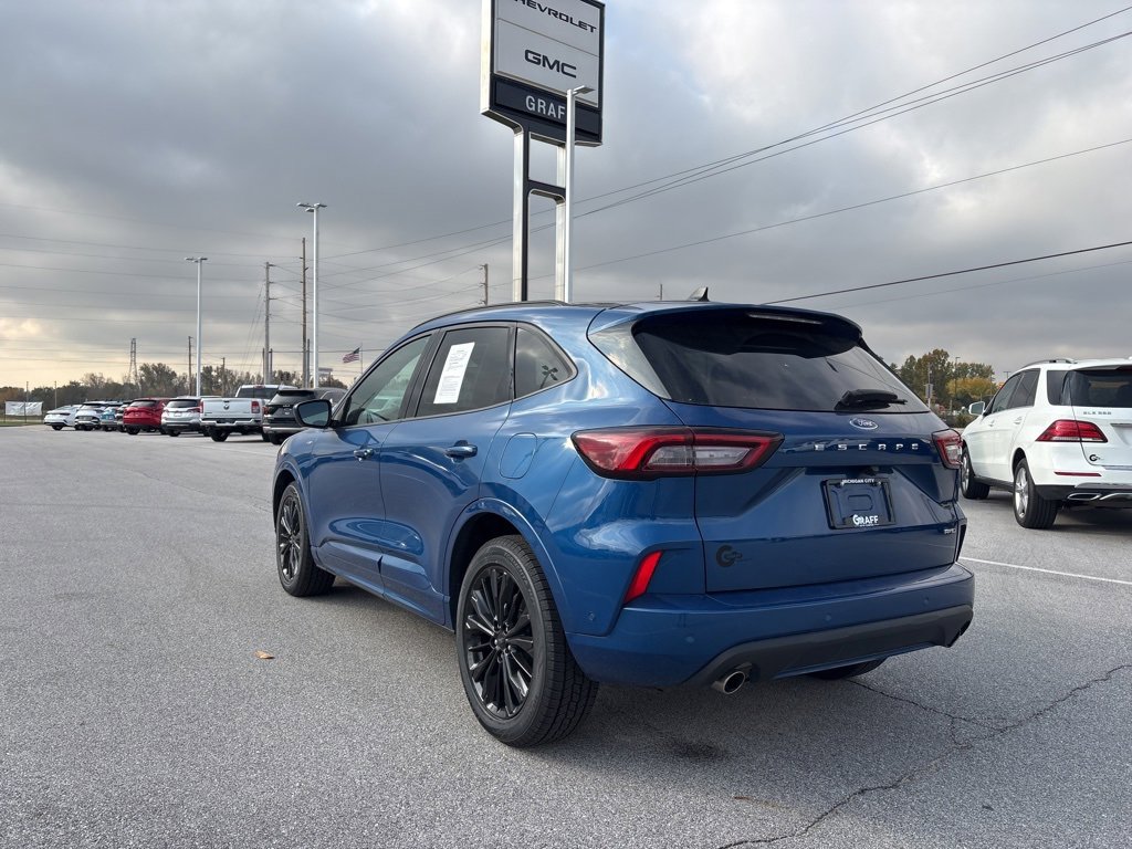 2023 Ford Escape ST-Line Elite photo 3