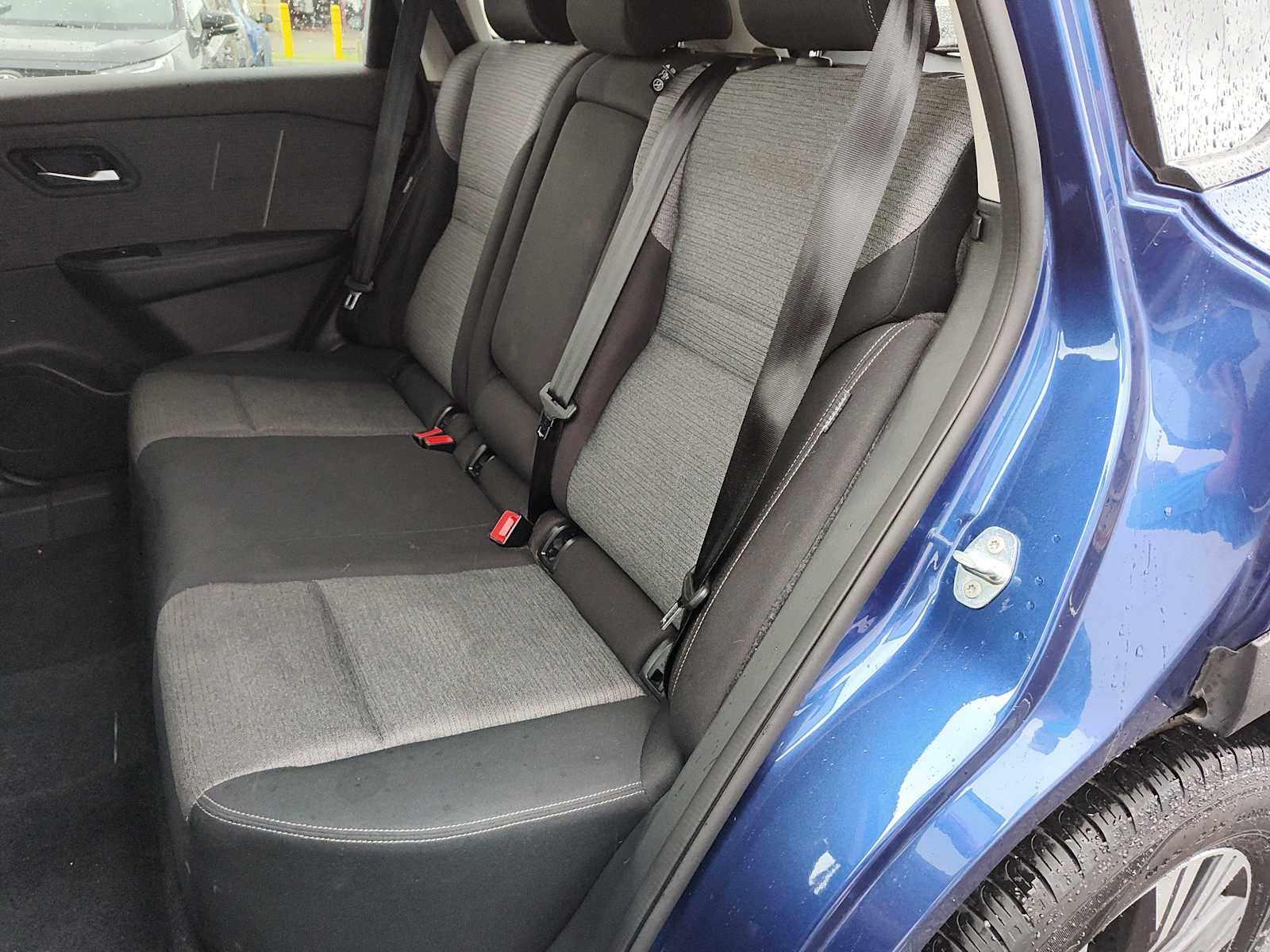 2023 Nissan Rogue SV photo 22