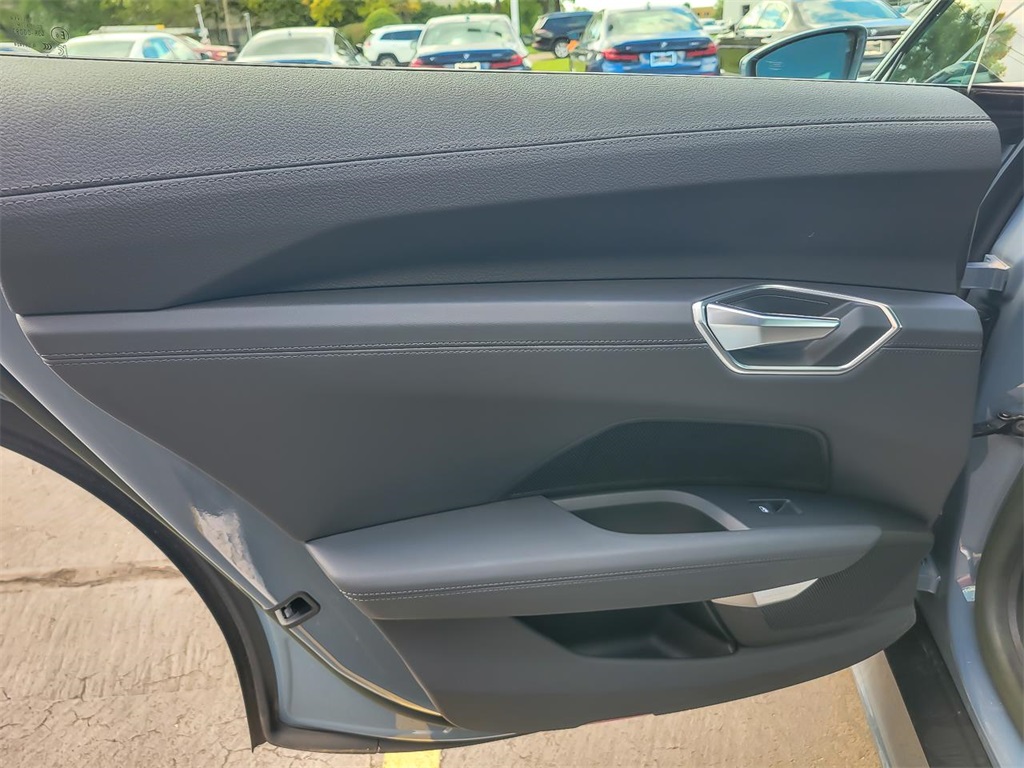 2023 AUDI E-TRON GT - Image 18