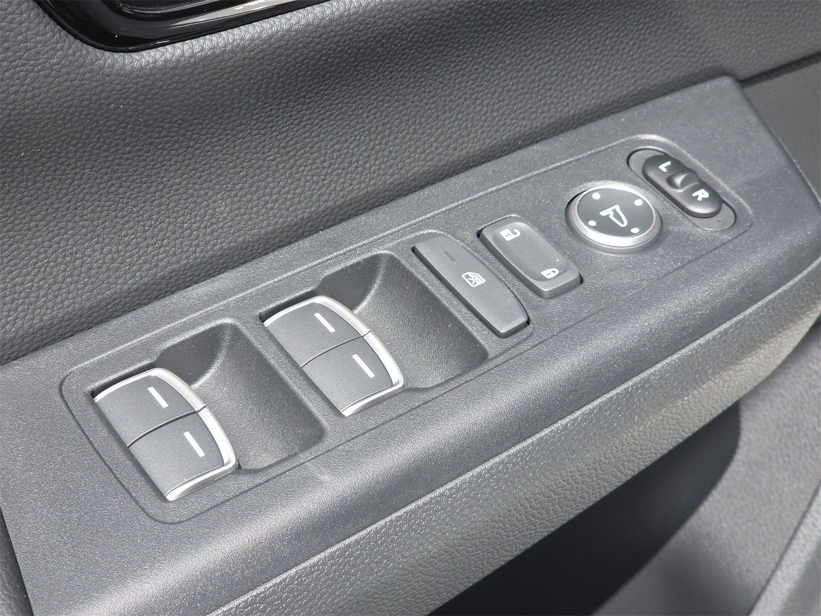 2026 Honda CR-V EX-L photo 14