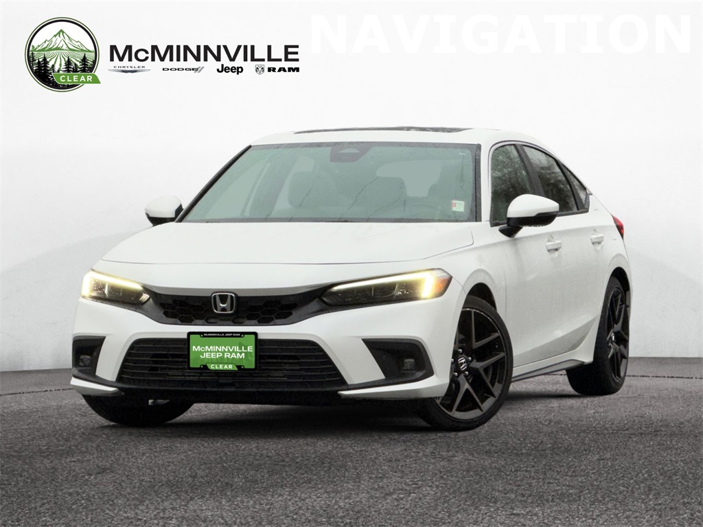 2023 Honda Civic Hatchback Sport Touring's photo