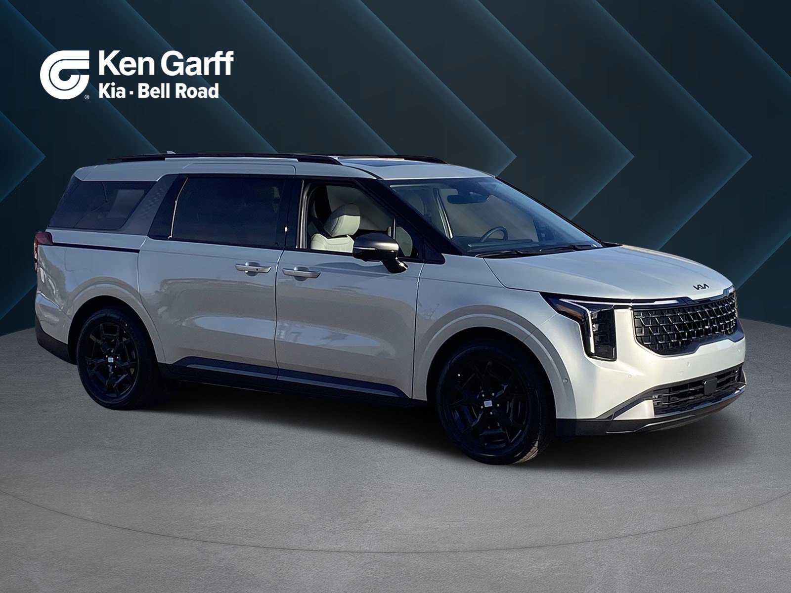 2026 Kia Carnival SX's photo