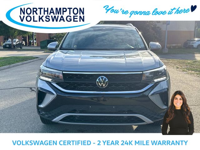 2024 Volkswagen Taos SE photo 2