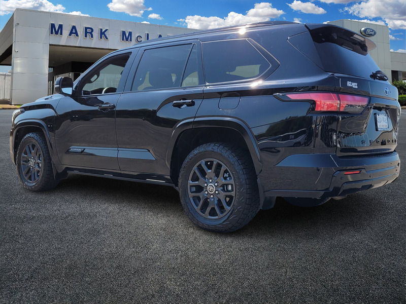 2023 Toyota Sequoia Platinum photo 5