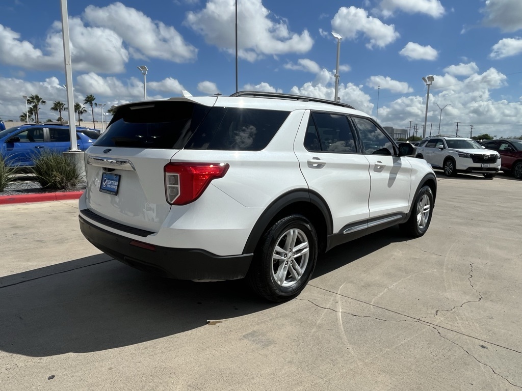 2024 Ford Explorer XLT photo 3