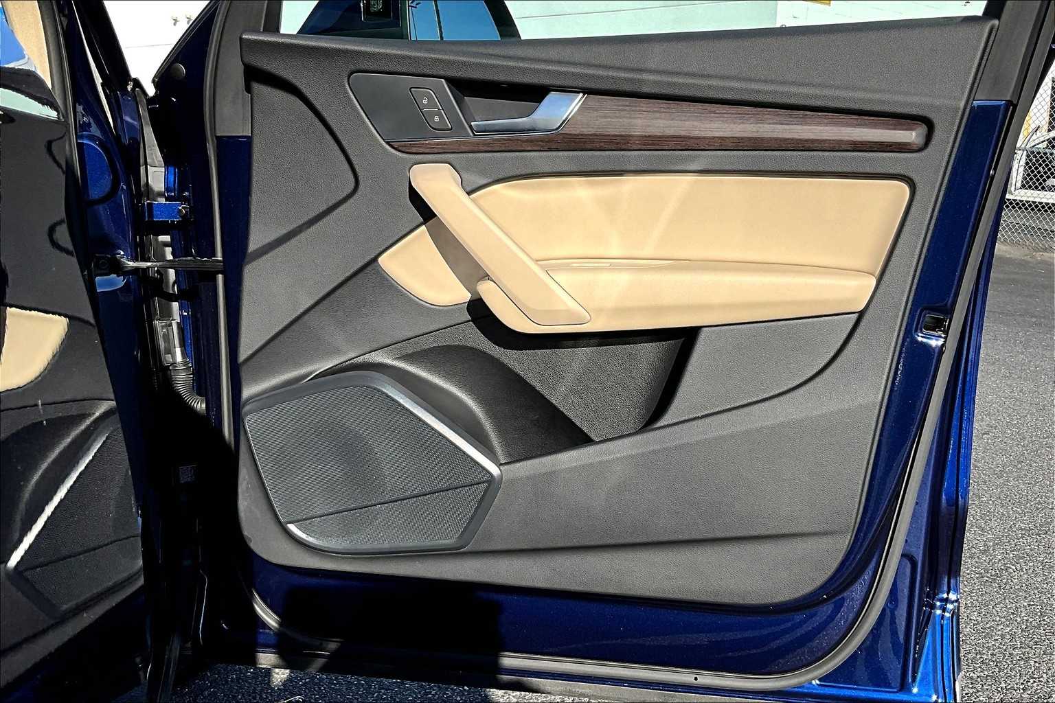 2024 Audi Q5 S line Premium photo 20