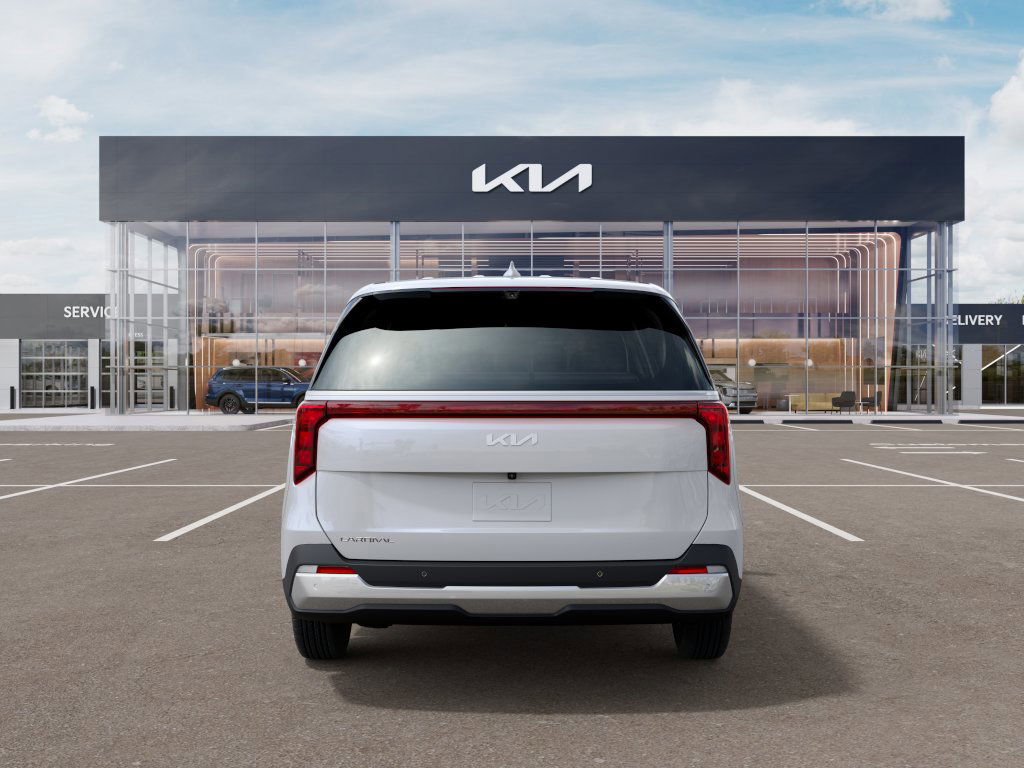2025 Kia Carnival LXS photo 4