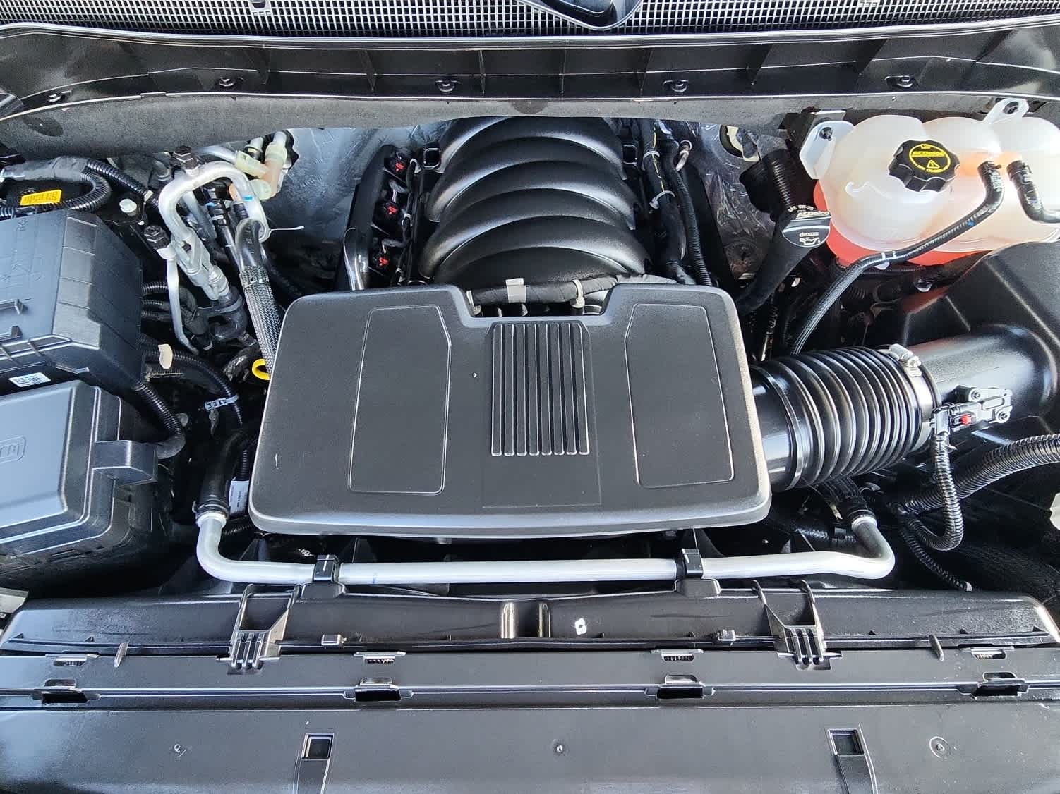 2024 Chevrolet Tahoe Premier photo 21