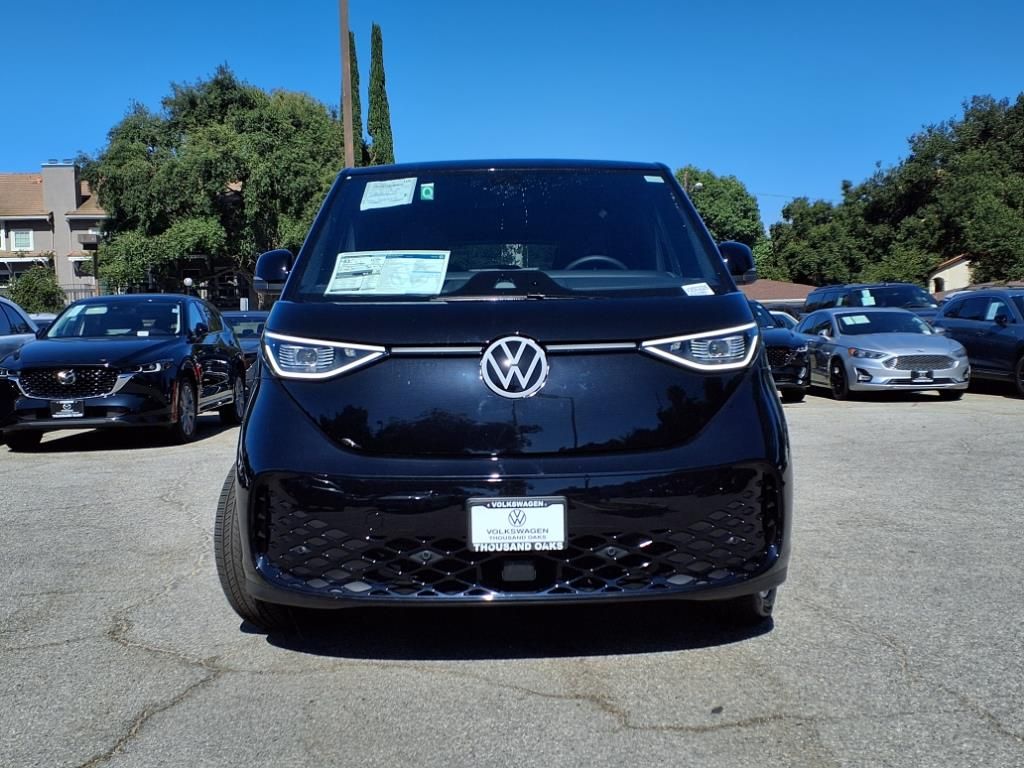 2025 Volkswagen ID. Buzz Pro S photo 2