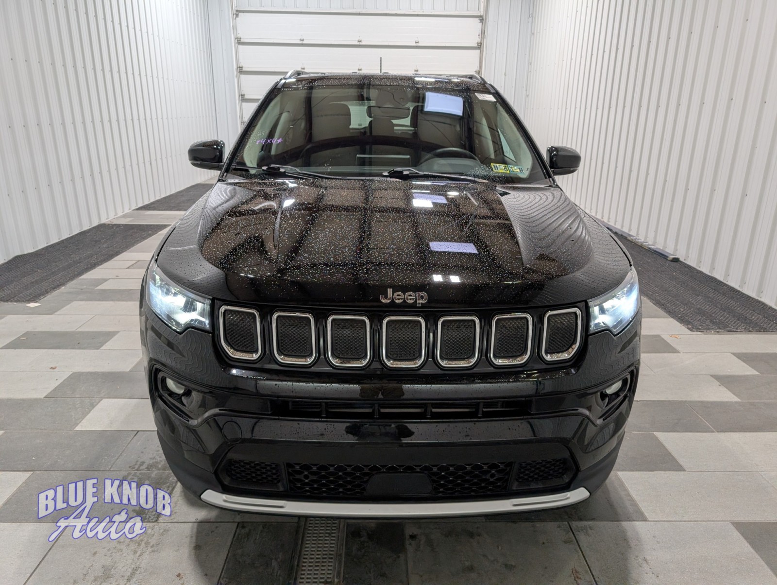 2022 Jeep Compass Limited photo 2