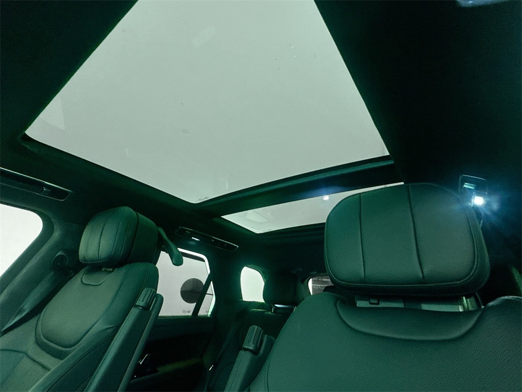 2025 Land Rover Range Rover Sport P530 Autobiography photo 16