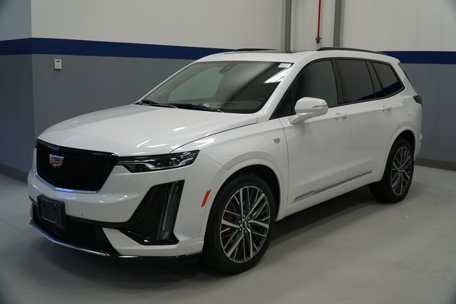 2025 Cadillac XT6 Sport's photo