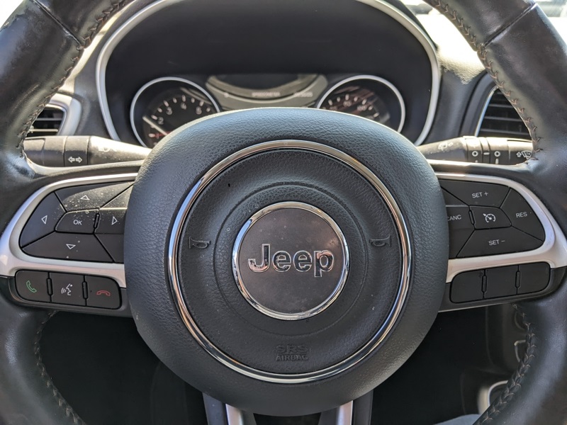 2019 Jeep Compass Latitude photo 10