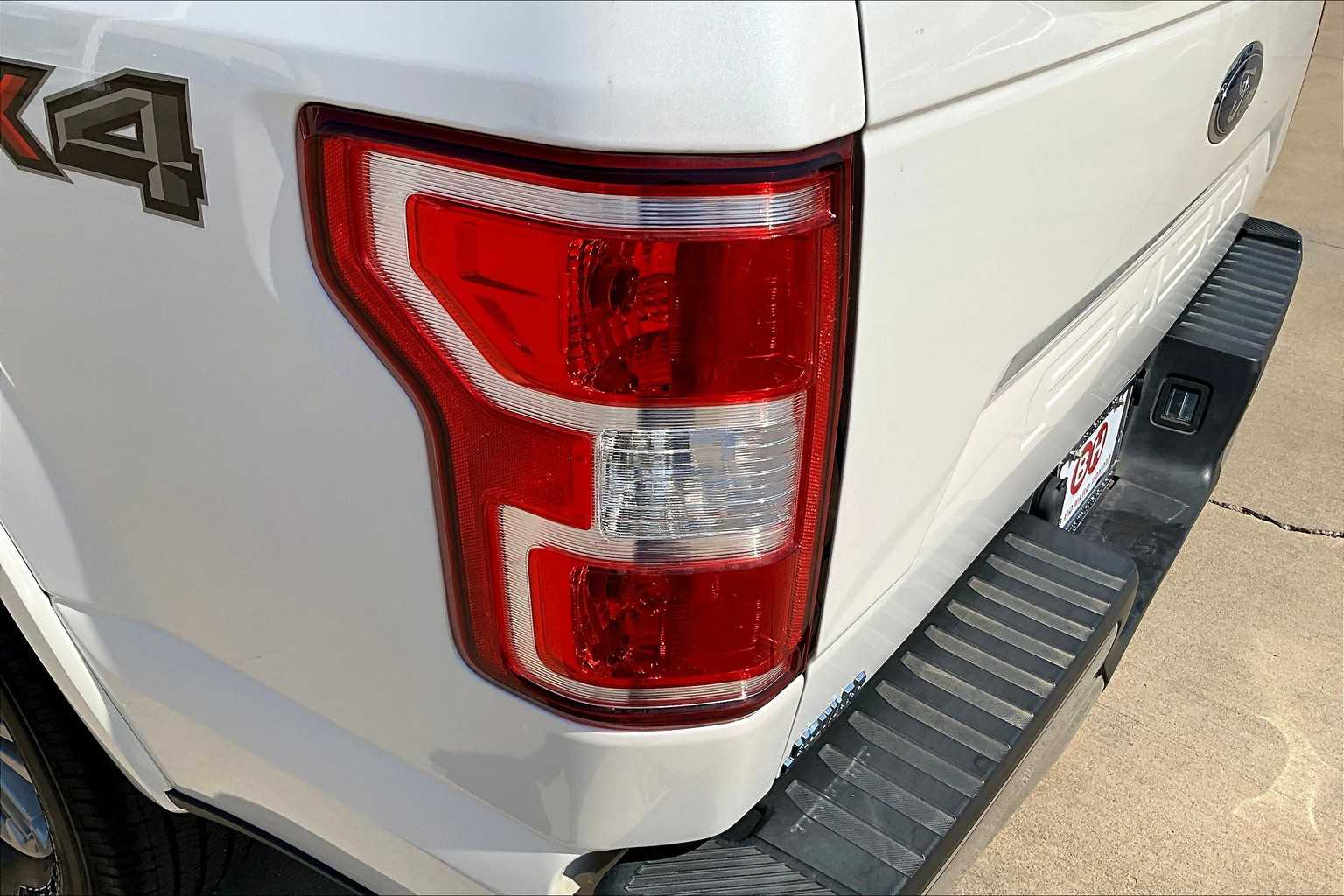 2019 Ford F-150 Lariat photo 26
